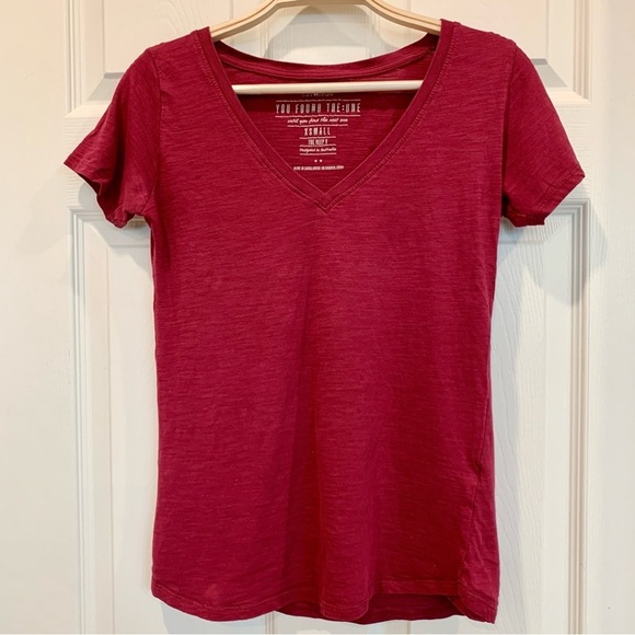 Magenta Pink Deep-V Neck Short Sleeves T-Shirt Top - Picture 1 of 5